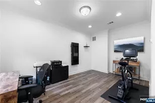 227 Bradley Dr, Wood Ridge, NJ 07075 - Photo 7