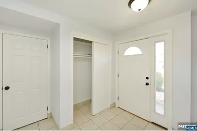 113 Woods Avenue, Bergenfield, NJ 07621 - Photo 5