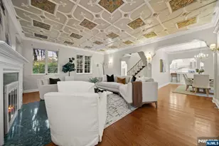 3 Serafin Pl, Glen Rock, NJ 07452 - Photo 11