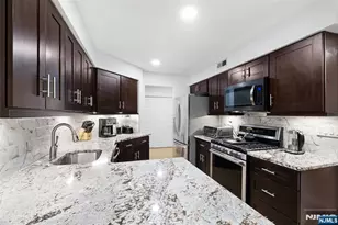 5 Tulip Crescent 1C, Little Falls Township, NJ 07424 - Photo 5