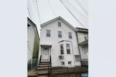 215 William Street Apt2 #APT2, Harrison, NJ 07029 - Photo 1