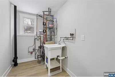 512 N Lake Shore Drive, West Milford, NJ 07421 - Photo 37