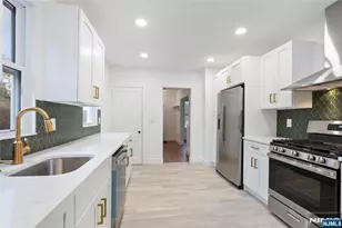 16 Clarke St, Closter, NJ 07624 - Photo 9