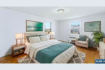 441 Lawn Avenue 17 #17, Palisades Park, NJ 07650 - Photo 9