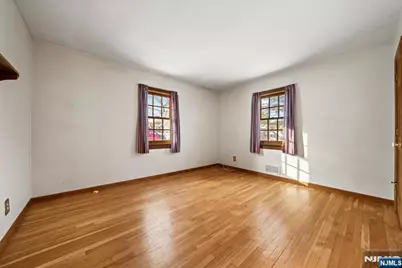 212 Spruce Street, Midland Park, NJ 07432 - Photo 13