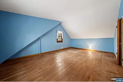 212 Spruce Street, Midland Park, NJ 07432 - Photo 17