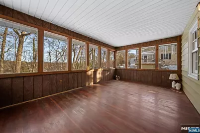 212 Spruce Street, Midland Park, NJ 07432 - Photo 9