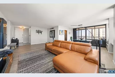 300 Winston Drive 609 #609, Cliffside Park, NJ 07010 - Photo 5