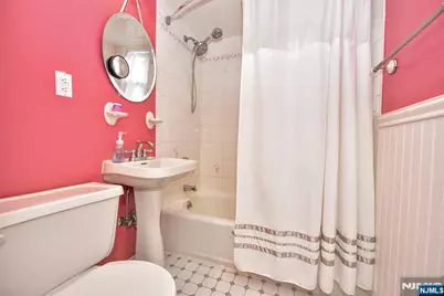 21 Charles Terrace, Waldwick, NJ 07463 - Photo 13