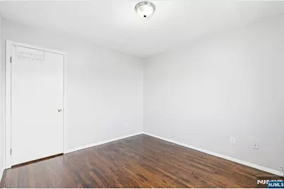 15 Hillcrest Avenue A #A, Fort Lee, NJ 07024 - Photo 19