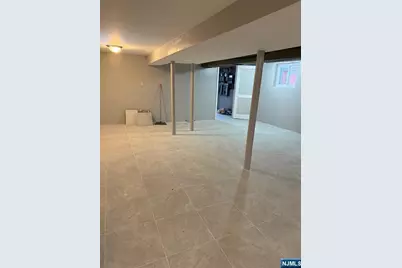 173 Wilkinson Avenue, Jersey City, NJ 07305 - Photo 13