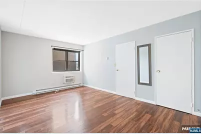 300 Lookout Avenue C4 #C4, Hackensack, NJ 07601 - Photo 15