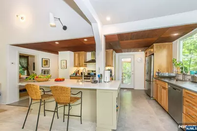 37 North Road, Bloomingdale, NJ 07420 - Photo 17