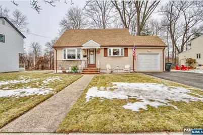 176 Trotta Drive, New Milford, NJ 07646 - Photo 35
