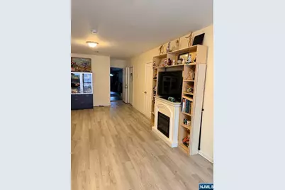 6118 Johnson Place, West New York, NJ 07093 - Photo 17