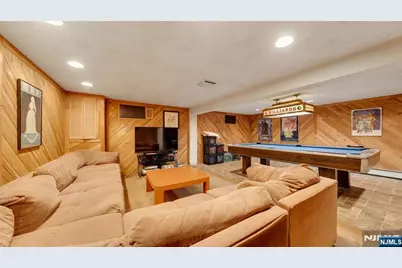 460 Maple Avenue, Washington Township, NJ 07676 - Photo 29