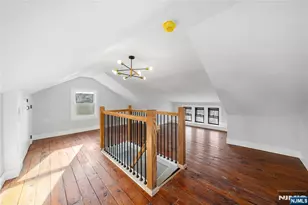 207 Post Ave, Lyndhurst Township, NJ 07071 - Photo 19