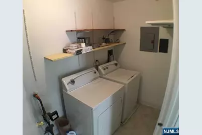 418 Poets Way, Mahwah, NJ 07430 - Photo 17