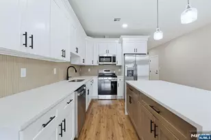 109 7th St, Newark, NJ 07107 - Photo 31