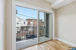 109 7th St, Newark, NJ 07107 - Photo 23