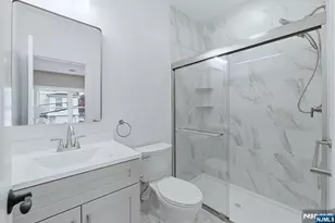 109 7th St, Newark, NJ 07107 - Photo 25