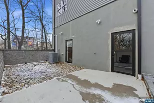 109 7th St, Newark, NJ 07107 - Photo 47