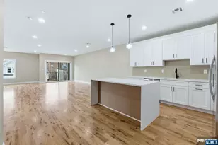 109 7th St, Newark, NJ 07107 - Photo 29