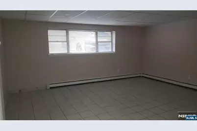 640 Fairview Avenue 9 #9, Fairview, NJ 07022 - Photo 5