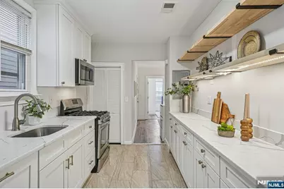 9 Wheeler Street 1 #1, Montclair, NJ 07042 - Photo 7