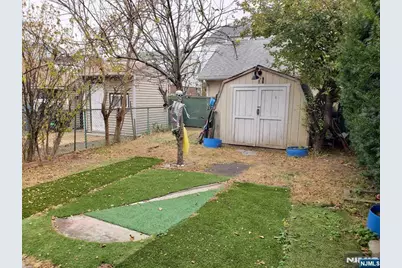 39 Tuttle Street, Wallington, NJ 07057 - Photo 29