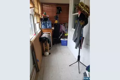 39 Tuttle Street, Wallington, NJ 07057 - Photo 7