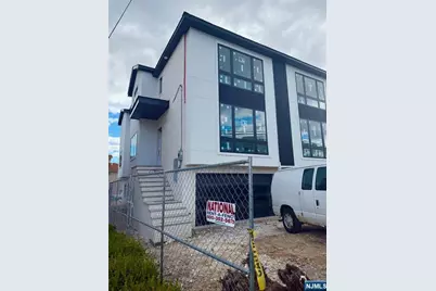 332 12th Street A #A, Palisades Park, NJ 07650 - Photo 3