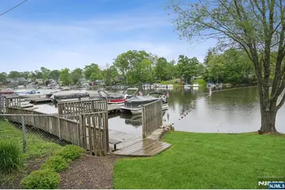 148 Bucknell Trail, Hopatcong, NJ 07843 - Photo 11