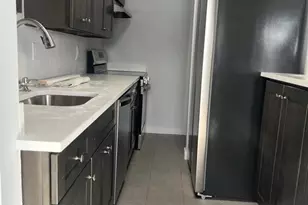 47 Polifly Road 1A, Hackensack, NJ 07601 - Photo 3