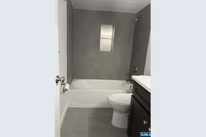 47 Polifly Road 1A #1A, Hackensack, NJ 07601 - Photo 9