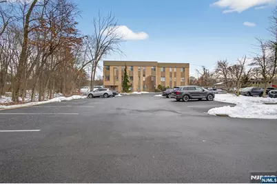 500 Piermont Road 103 #103, Closter, NJ 07624 - Photo 15