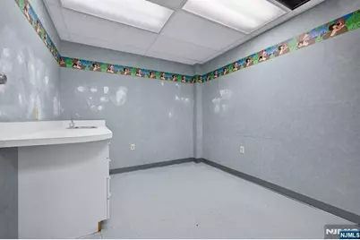 500 Piermont Road 103 #103, Closter, NJ 07624 - Photo 11