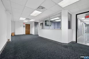 500 Piermont Road 103, Closter, NJ 07624 - Photo 5