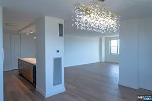 555 North Ave 22R, Fort Lee, NJ 07024 - Photo 5