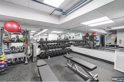 555 North Avenue 22R #22R, Fort Lee, NJ 07024 - Photo 25