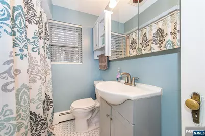 304 Squaw Trail, Hopatcong, NJ 07821 - Photo 7