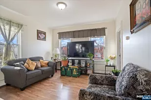 593 Broad St, Carlstadt, NJ 07072 - Photo 15