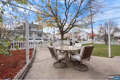 593 Broad Street, Carlstadt, NJ 07072 - Photo 27