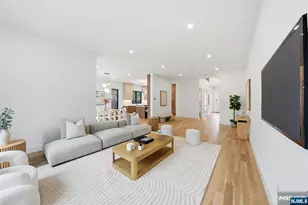 7 Cedar Ct, Demarest, NJ 07627 - Photo 17