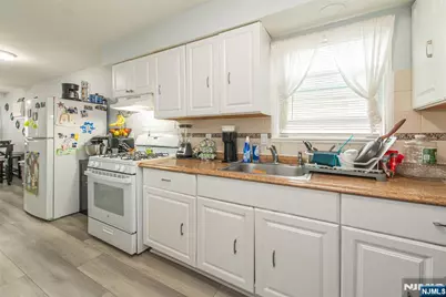 20 Park Drive, Oakland, NJ 07436 - Photo 7