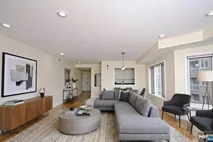 307 Jefferson Ct, Edgewater, NJ 07020 - Photo 5