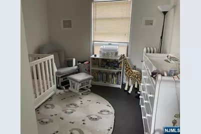 823 Anderson Avenue Fl 2 #Fl 2, Fort Lee, NJ 07024 - Photo 7