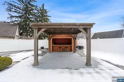 254 Spring Valley Avenue, Maywood, NJ 07607 - Photo 27