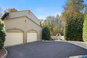 1090 High Mountain Rd, Franklin Lakes, NJ 07417 - Photo 21