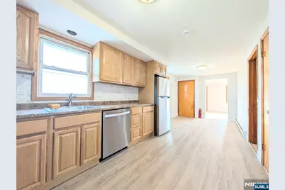 762 Cleveland Avenue 2 #2, Harrison, NJ 07029 - Photo 7